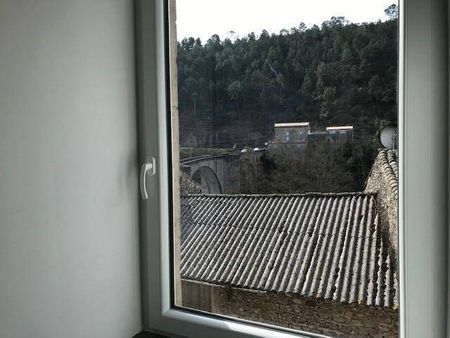 Location appartement rénové 4 pièces 80 m² à Chambonas (07140) - Photo 5