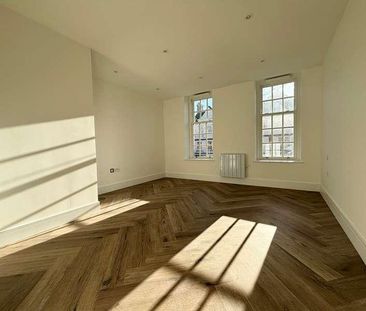 Leys Avenue, Letchworth Garden City, SG6 - Photo 1