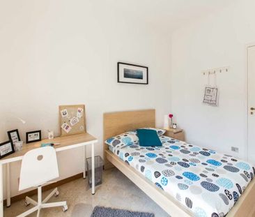 Via delle Acacie, Cesano Boscone, Lombardy 20090 - Photo 2