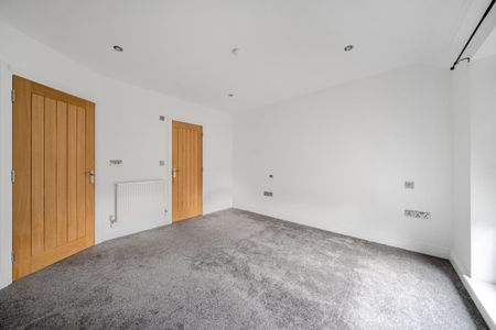 3 bedroom detached house to rent - Photo 4