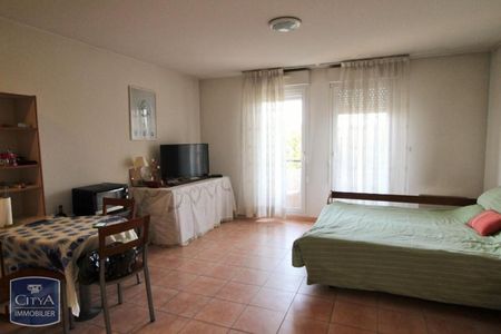 Location Appartement 1 pièce 31m² TRETS 13530 - Photo 2