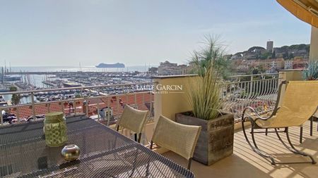 A louer, Cannes appartement, vue mer, Palais des festivals - Photo 2