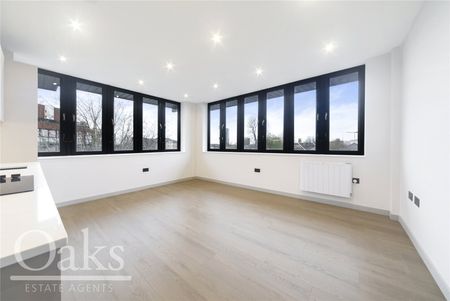 Dingwall Road, East Croydon, Surrey - Photo 5