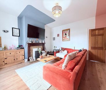 3 bedroom House To Let - Photo 5