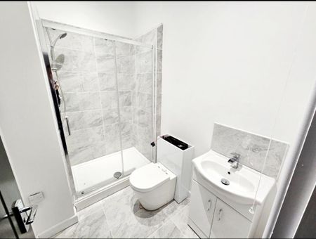 1 bedroom apartment to rent - Photo 5