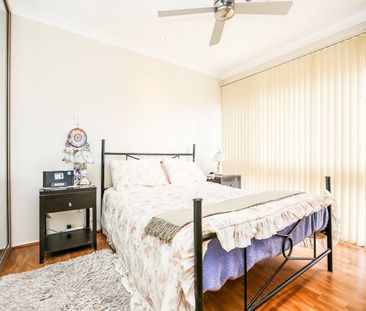 Modern Villa in heart of Ingleburn - Photo 5