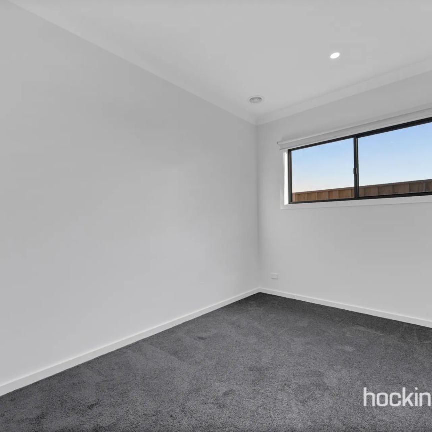 13 Commonwealth Circuit, Donnybrook. - Photo 1