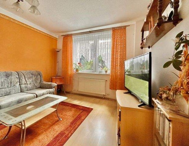 Citynah und doch im Grünen: 3-Raum-Wohnung mit Balkon als Ihr urbaner Rückzugsort - Foto 1