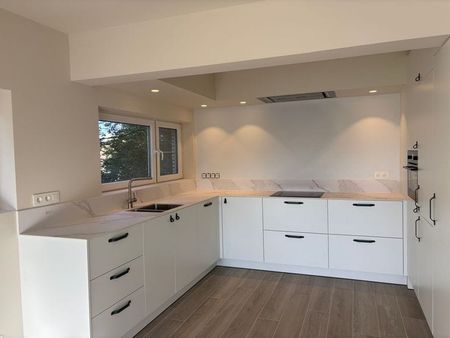 Appartement te huur - Foto 5