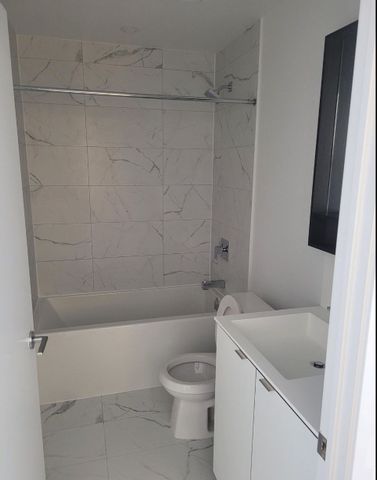 For Lease - 4065 Confederation Parkway Unit# 1307, Mississauga, Ontario - Photo 3