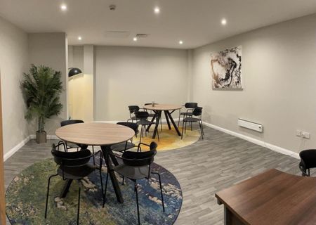 Studio Flat, One Islington Plaza, L3 - Photo 3