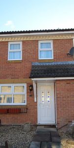 3 bedroom semi-detached house to rent - Photo 3