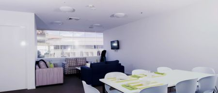 7 Bedroom Apartment-Multi Share - NRAS - Photo 2