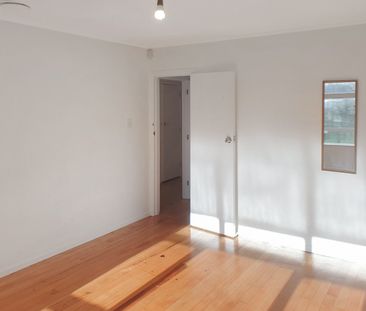 2 LARGE bdrms - Water Included - Photo 2