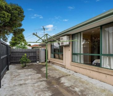 Unit 5/68-92 McKimmies Road, Lalor. - Photo 4