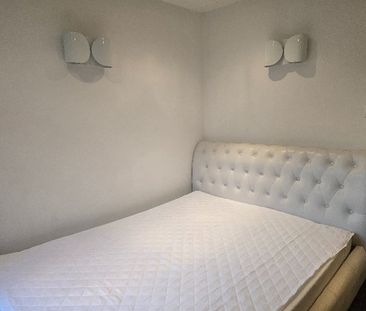 Room in a Shared Flat, Chippenham Road, W9 - Photo 2