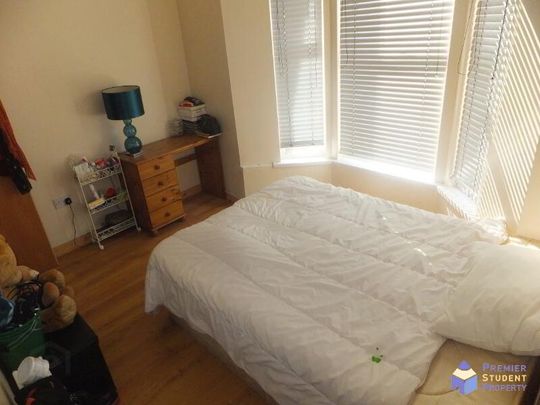 Unit 1, 9 Claremont Street, Belfast, BT9 6AP - Photo 1