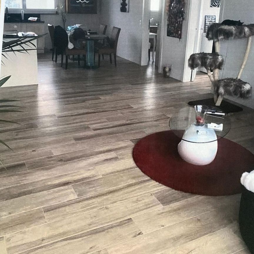 Modern 3-room apartment with large terrace in Neuenegg - Foto 1