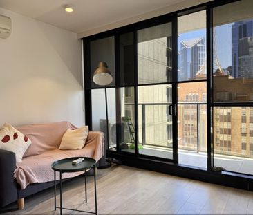 1211/33 MacKenzie St, Melbourne VIC 3000 - Apartment For Rent | Domain - Photo 1