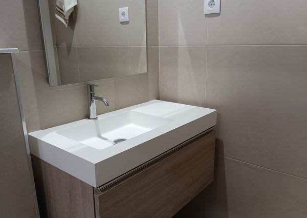 Rent 2 Bedrooms + 1 Bedrooms Coimbra