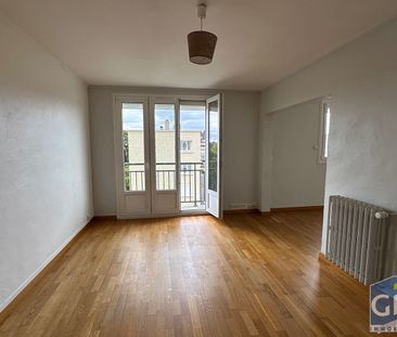 Location Appartement 4 pièces 65m² - Photo 1