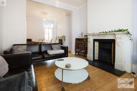 1 bedroom in a house share to rent - Photo 2