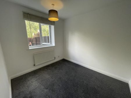 3 bedroom townhouse to rent - Photo 4