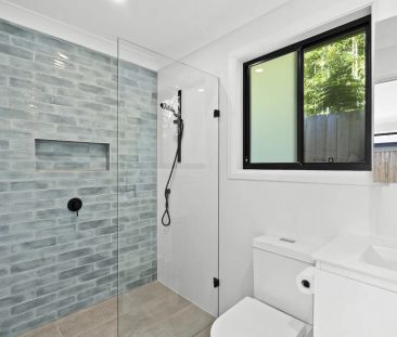 Stylish And Conveniently Located - Photo 6
