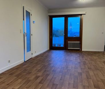 Appartement te huur - Photo 1