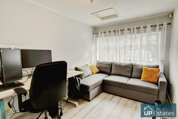 4 bedroom link detached house to rent - Photo 1