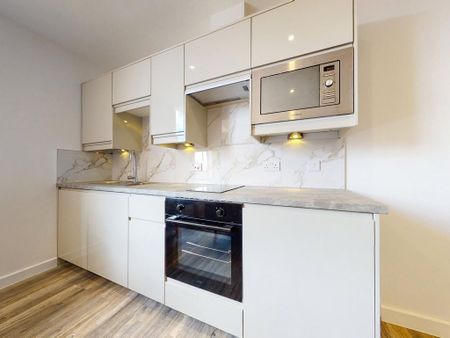 Studio to rent - Photo 3