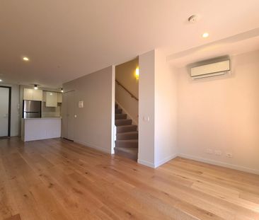 Easy Contemporary Living - Photo 3