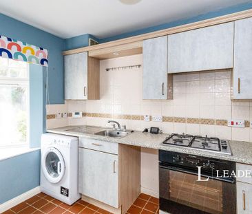 2 bedroom terraced house to rent - Photo 5