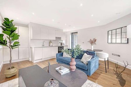 Old Oak House, London, W12 - Photo 2