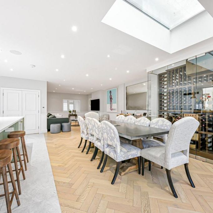 5 bedroom semi-detached house to rent - Photo 1