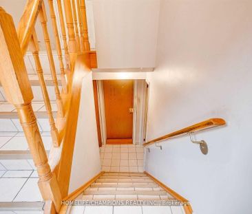 For Lease - 65 Whitburn Crescent, Toronto, Ontario - Photo 3