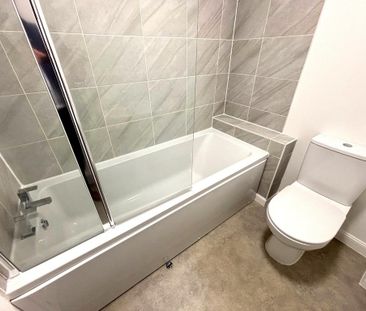 2 bedroom terraced house to rent - Photo 2