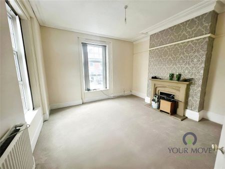 5 bedroom end of terrace house to rent - Photo 2