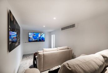 5 bedroom luxury Villa for rent in San Pedro de Alcántara, Spain