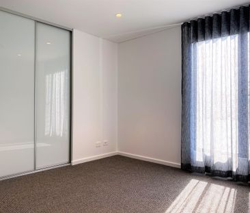 Luxury Apartment Living - Photo 5