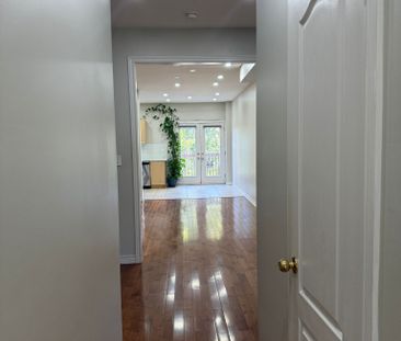 For Lease - 9 Joseph Street, Brampton, Ontario - Photo 1