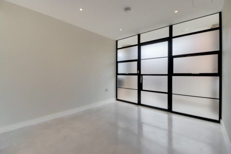 1 Bedroom Apartment To Let - Photo 4