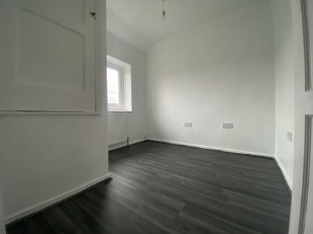 Corndon Close, Kidderminster - Photo 3