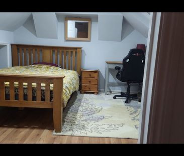 Room in a Shared House, Gordon Road Ilford, IG1 - Photo 3