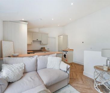 1 bedroom maisonette to rent - Photo 3
