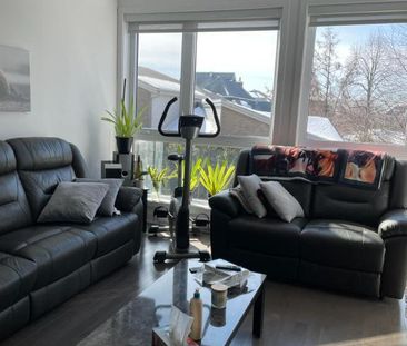 Condo 4 1/2 à louer - Photo 1