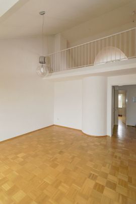 Exklusive Galeriewohnung auf 2 Ebenen nähe Klinikum zur langfristigen Vermietung - Foto 1