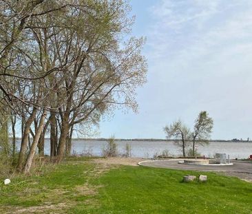 Maison unifamiliale à louer en bordure du fleuve Saint-Laurent - Photo 2