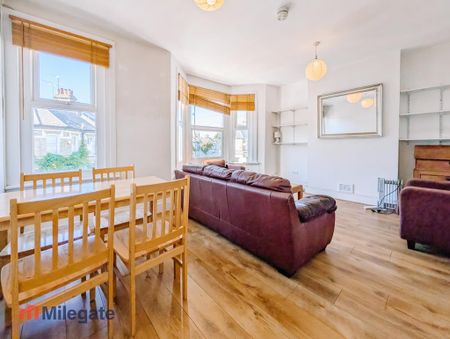 3 bedroom maisonette to rent - Photo 2