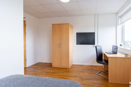 Platinum Ensuite - Photo 2